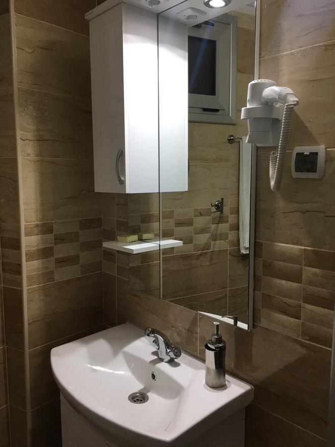 Hotel Restoran Epi Valandovo المظهر الخارجي الصورة
